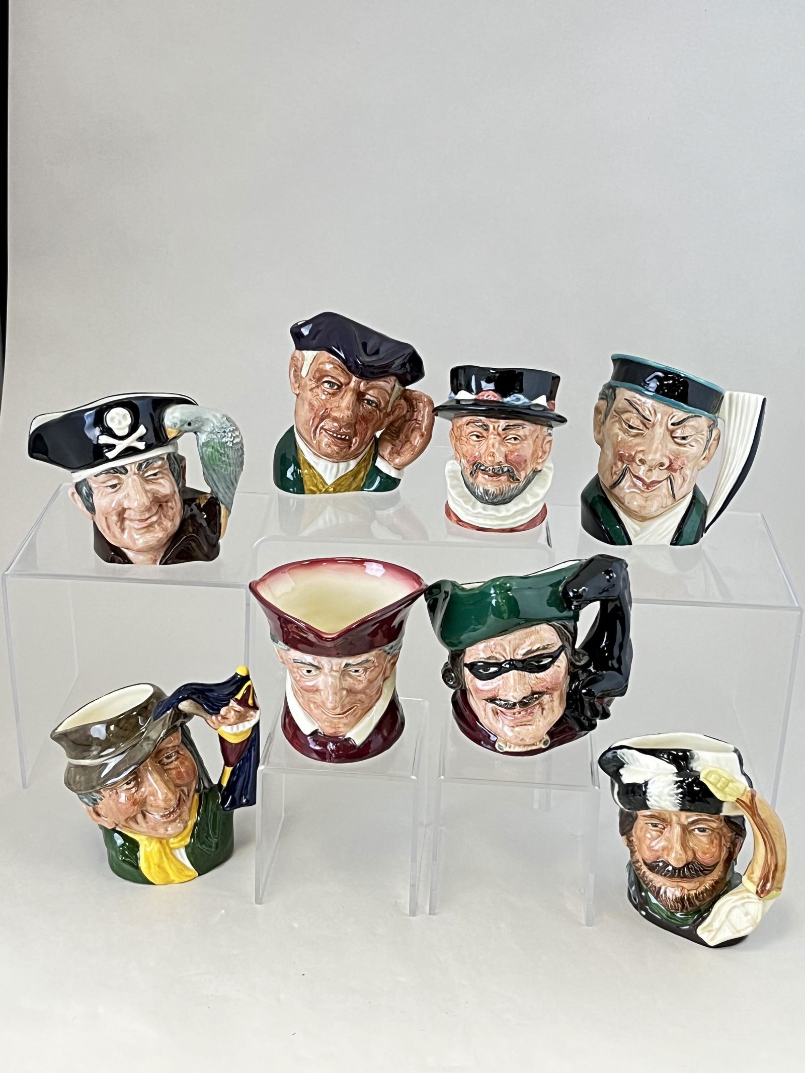 Eight Royal Doulton Toby mugs (1 of 2)