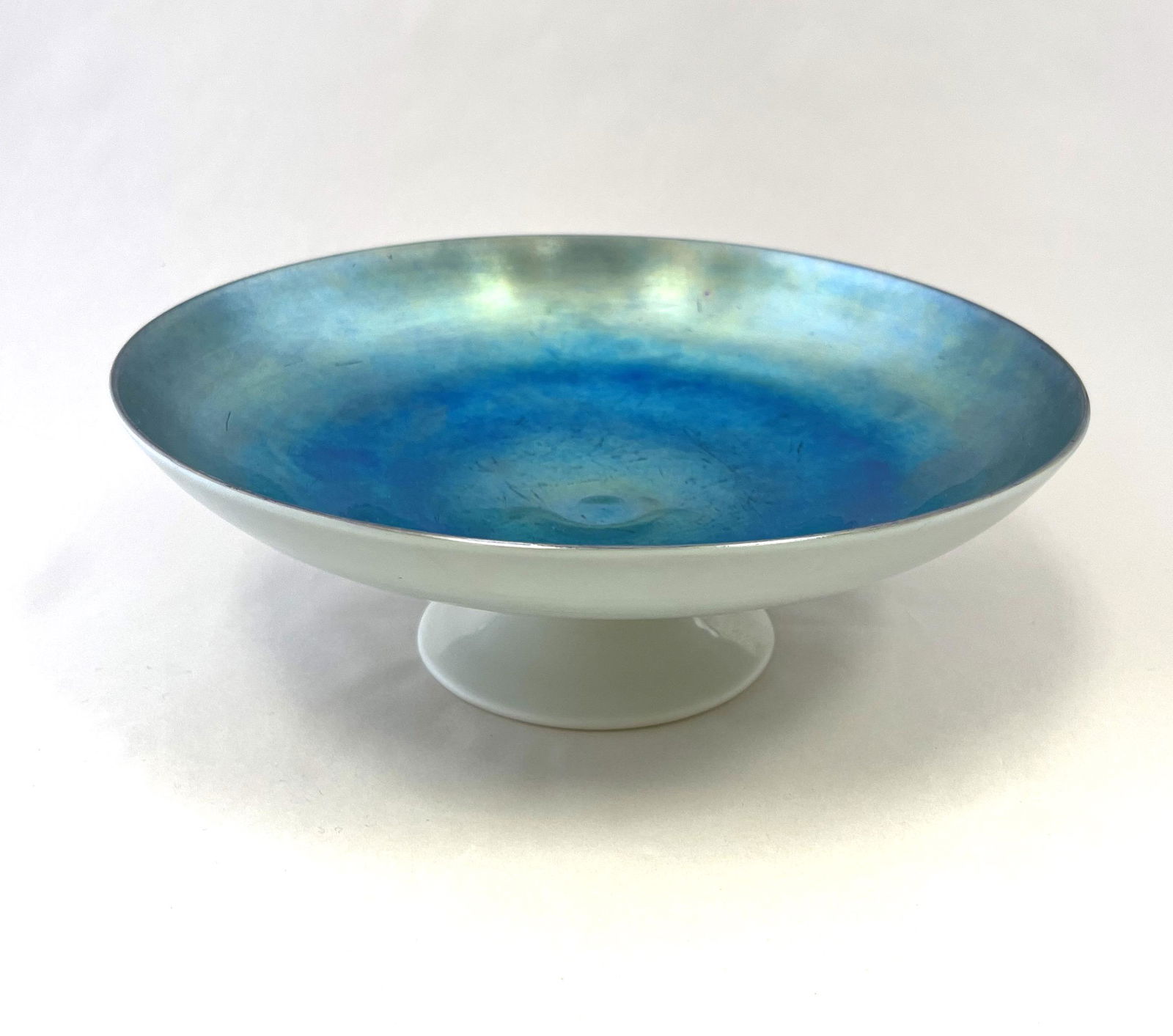 Steuben blue calcite bowl (1 of 3)