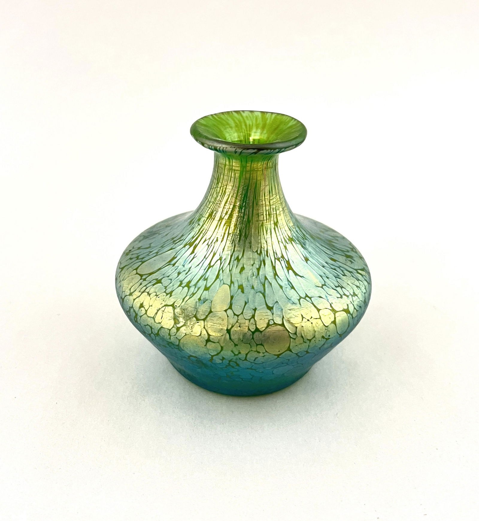 Loetz Papillon art glass vase (1 of 4)
