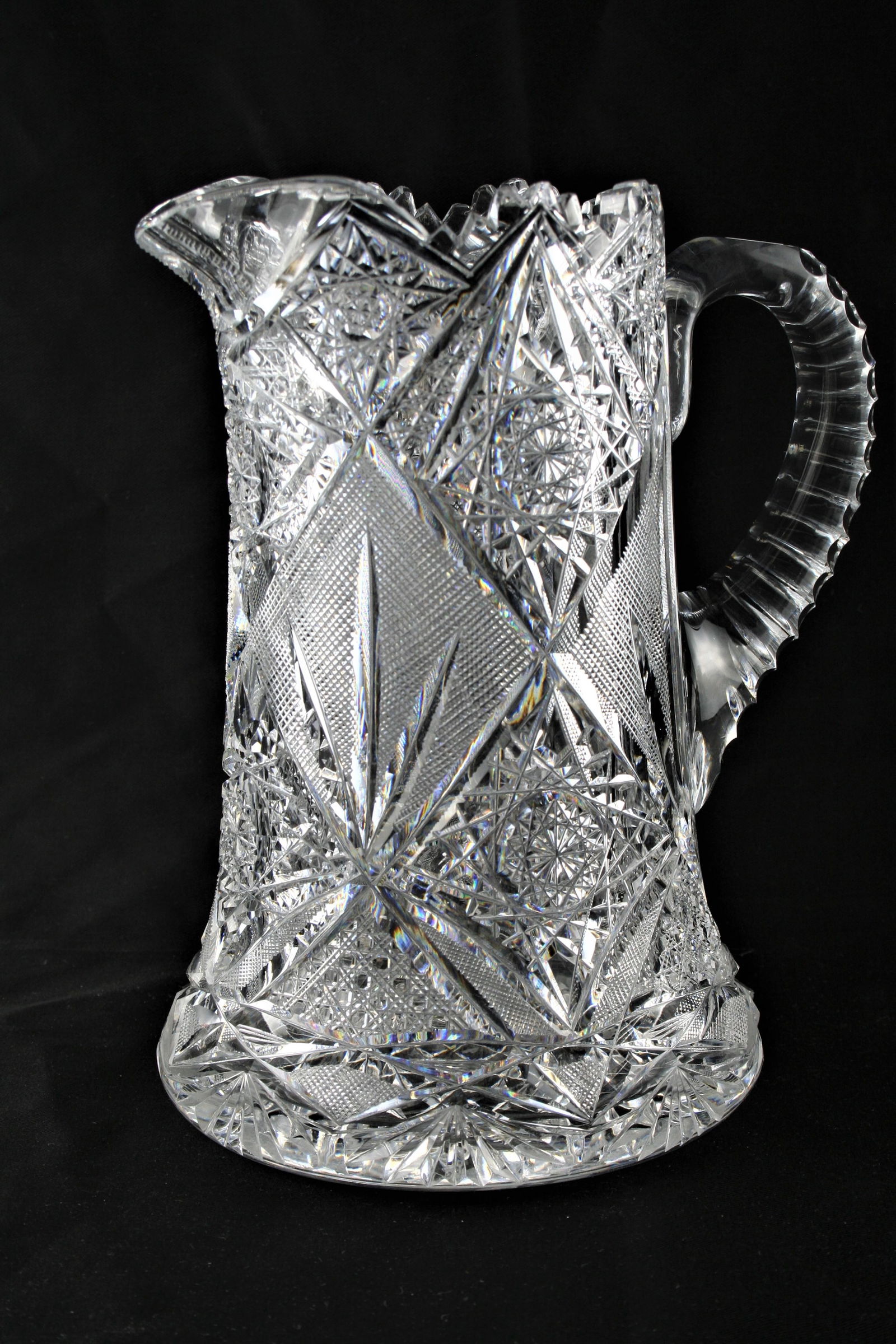 Elmira "no. 100"  Flange Jug. (1 of 2)