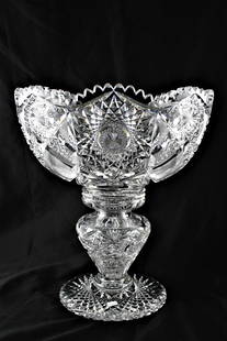 Straus 2-part Punch Bowl.: Straus "Octavus" 2-part Punch Bowl. Bowl features major motifs of 24 point hob star, large flat stars, diamonds shaped filled with crosshatching. The plug has a 16 point hob star. Foot has 32 point