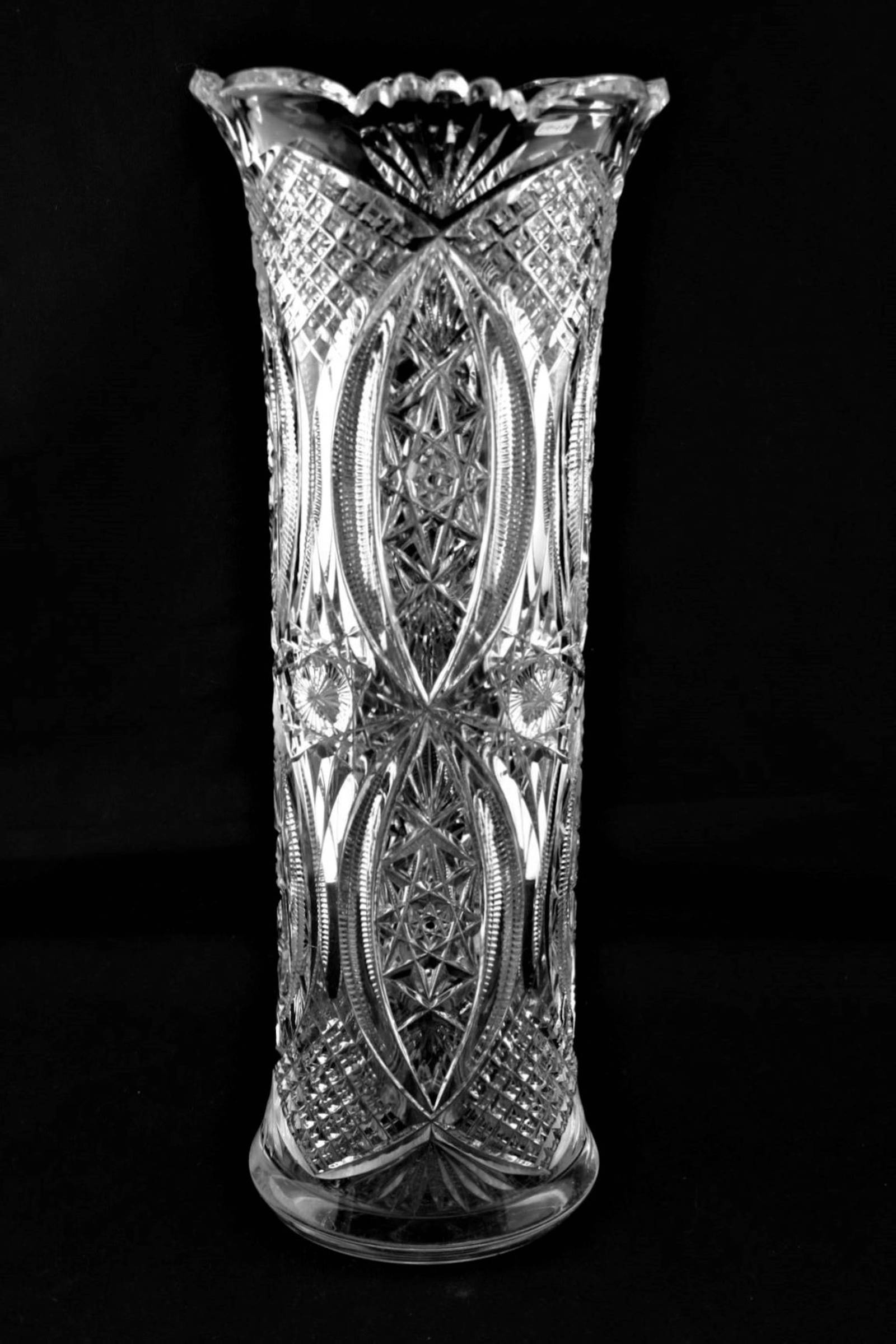Cut Glass Cylinder Vase. Auction