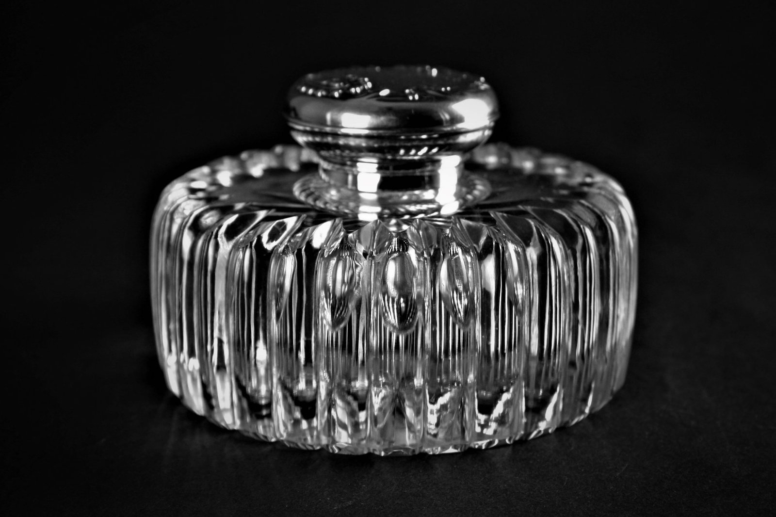 Dominick & Haff Sterling Inkwell. (1 of 2)