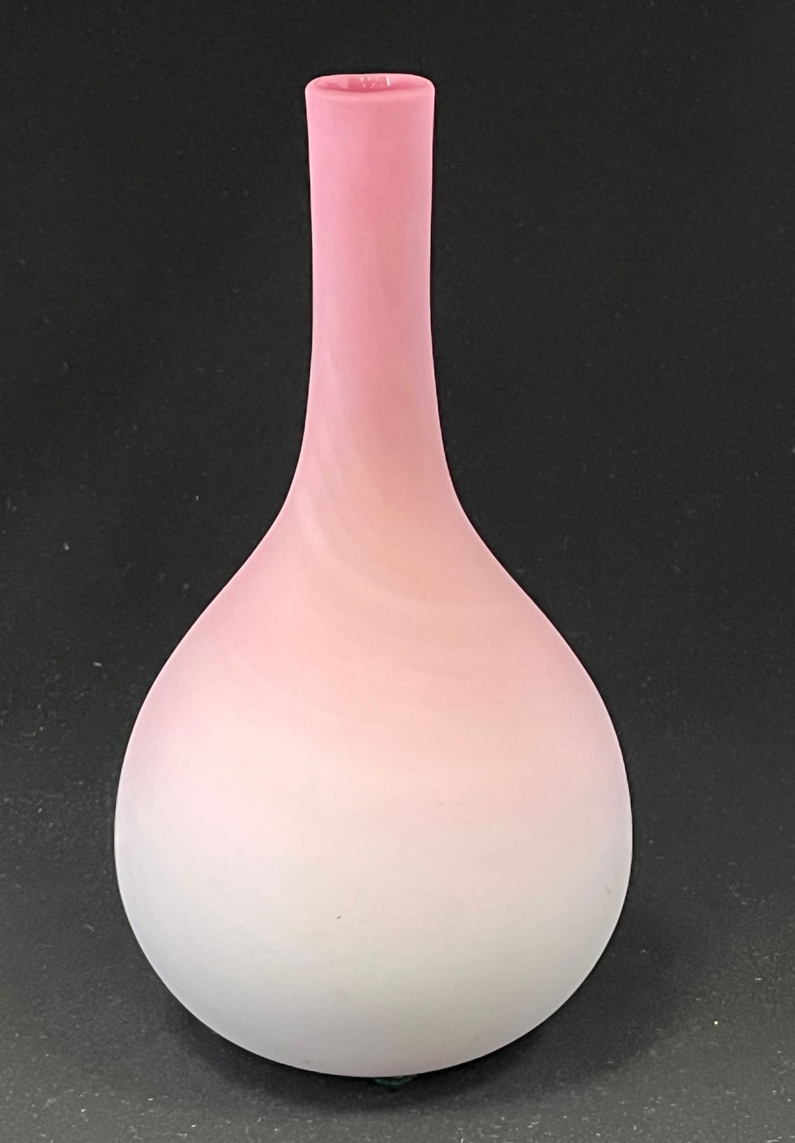 Mt. Washington Peachblow vase (1 of 4)