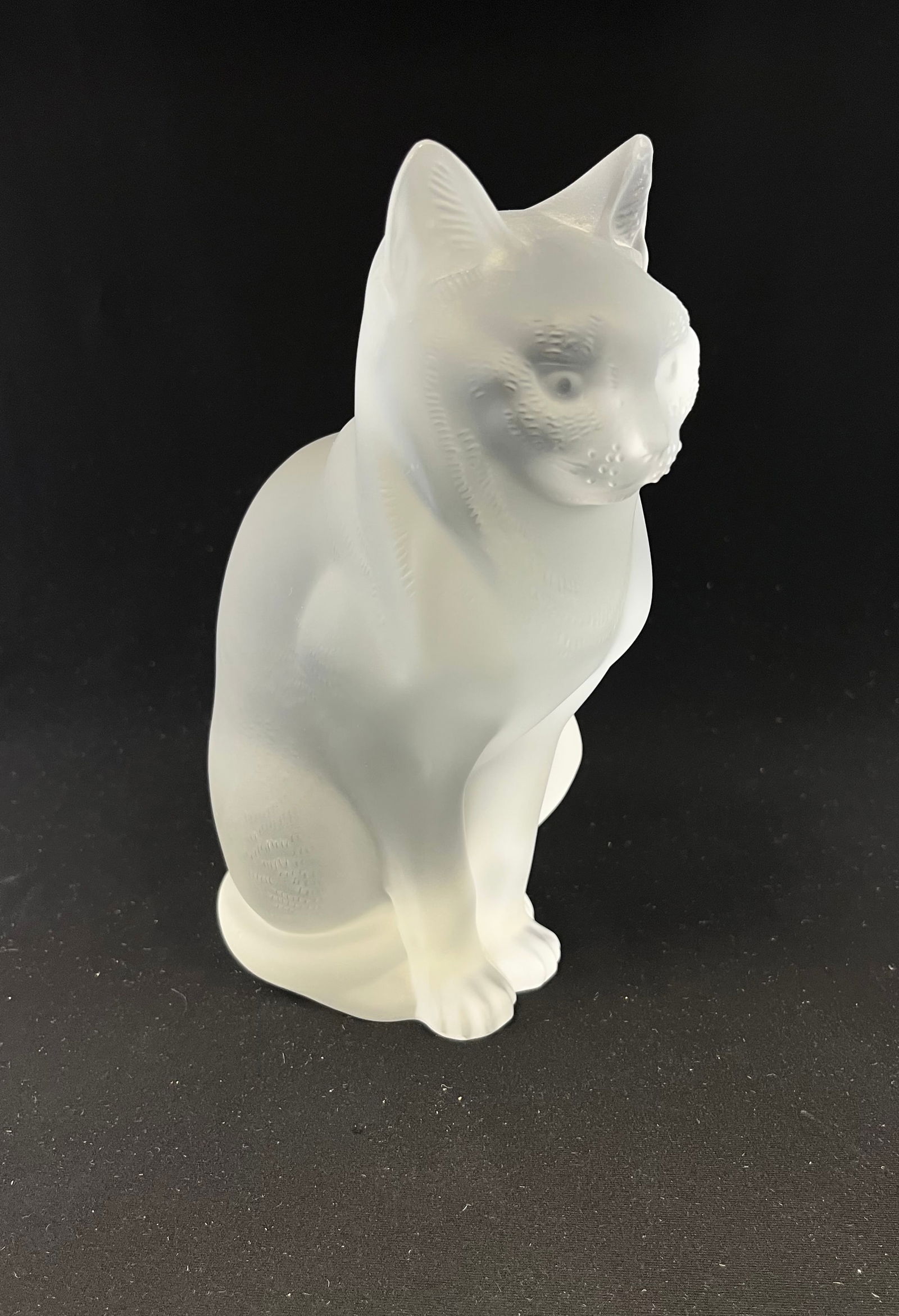 Lalique glass cat (1 of 4)