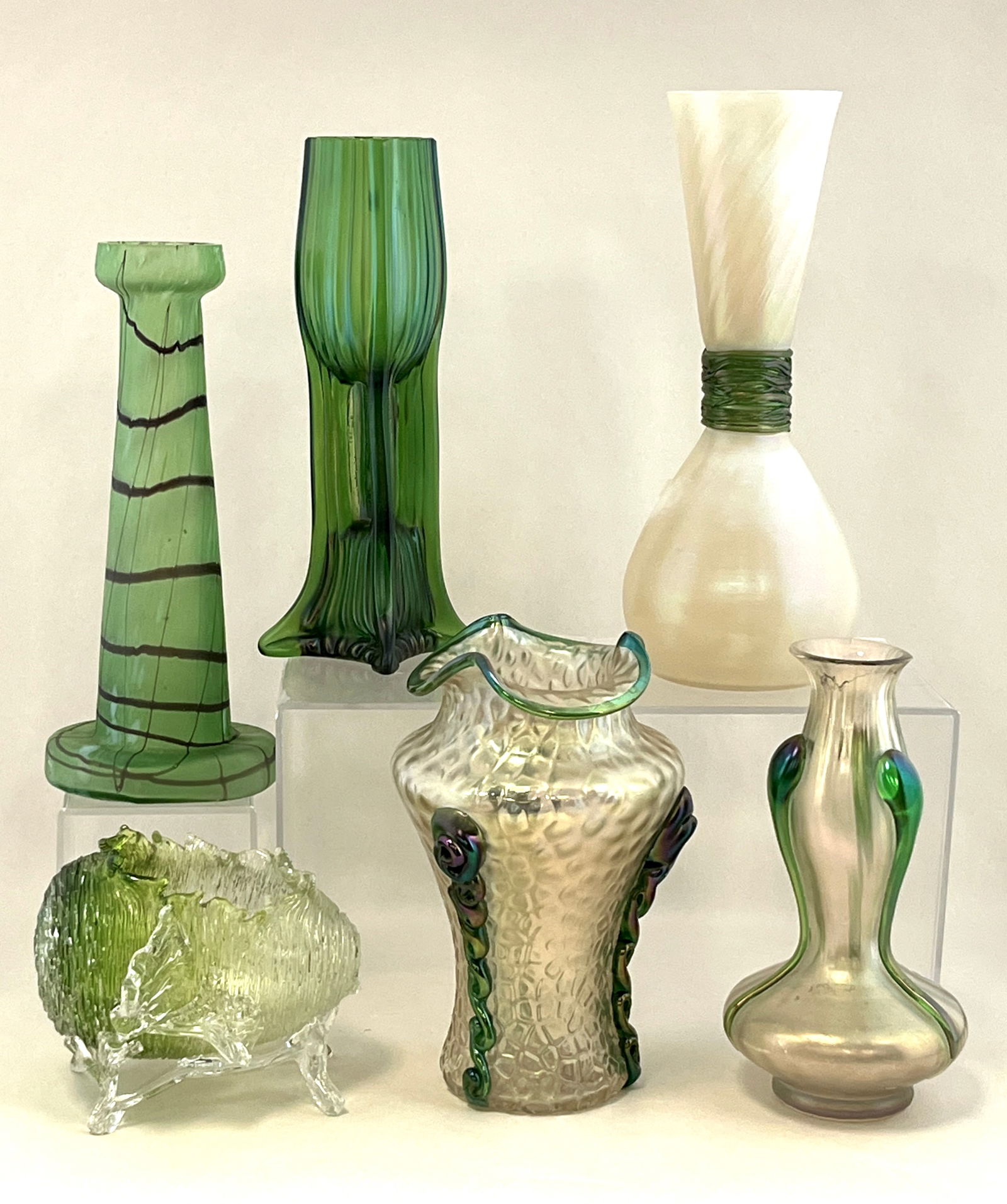 Six Bohemain glass items (1 of 4)