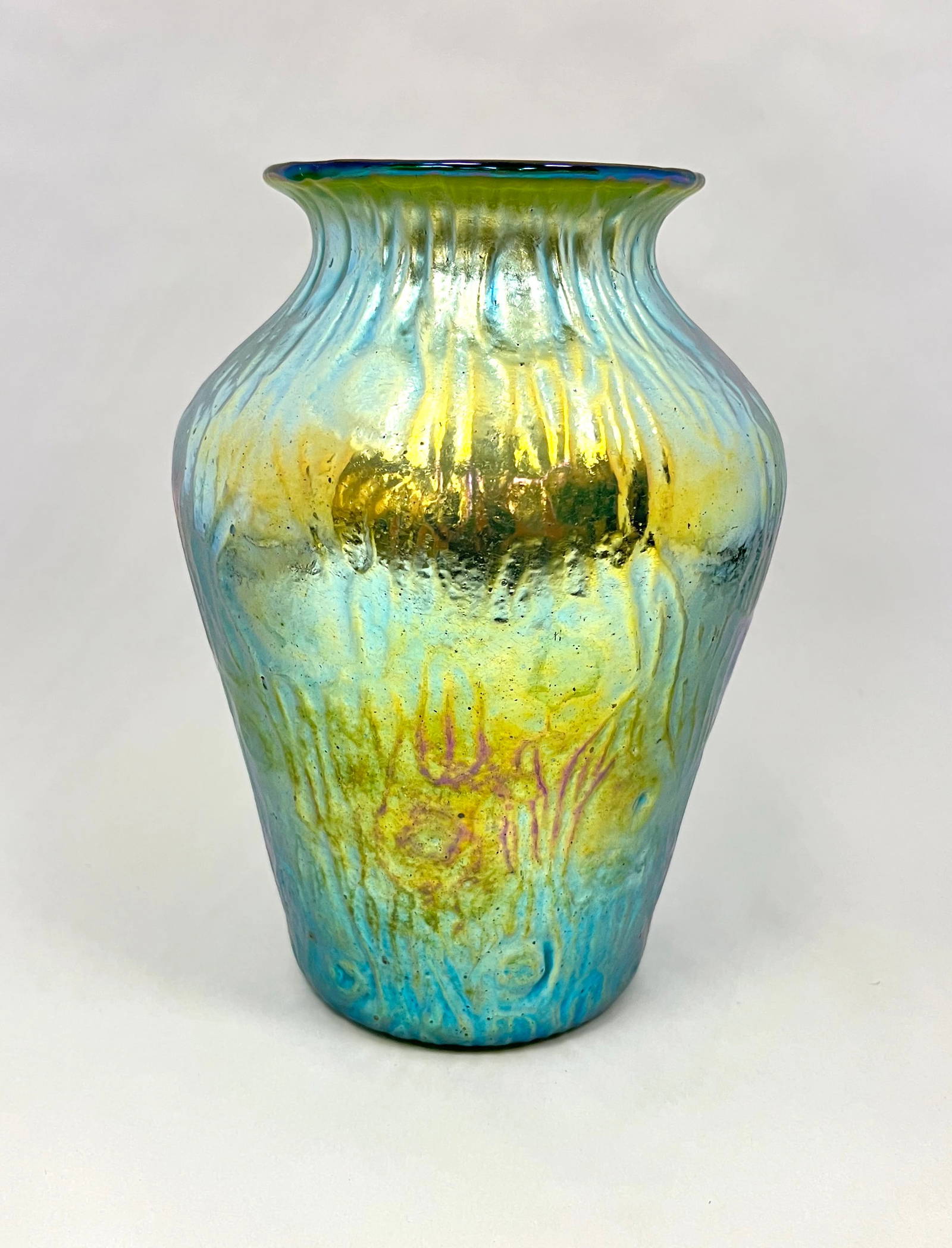 Loetz Neptune Art Glass Vase Auction
