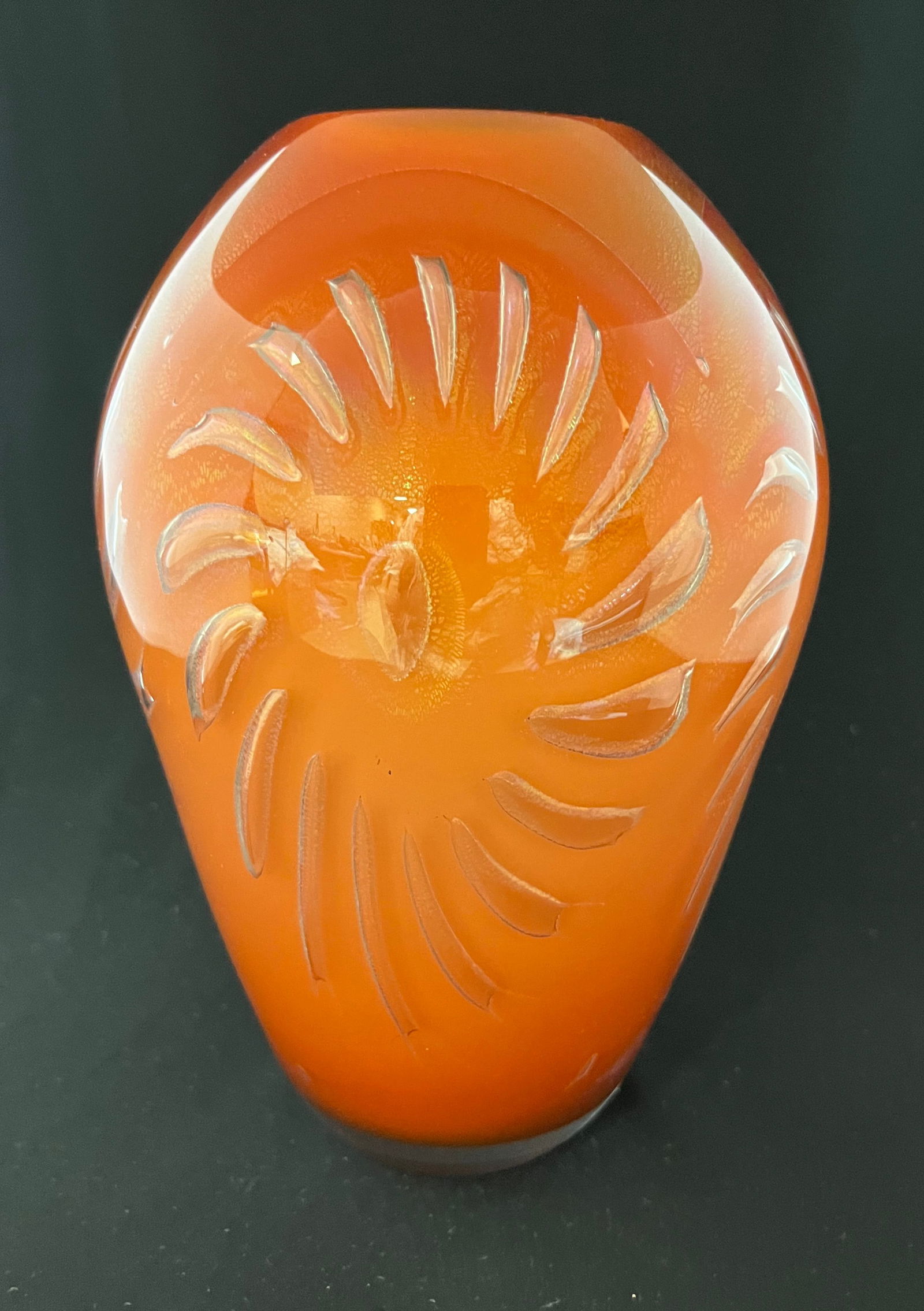 David Huchthausen air trap vase (1 of 5)