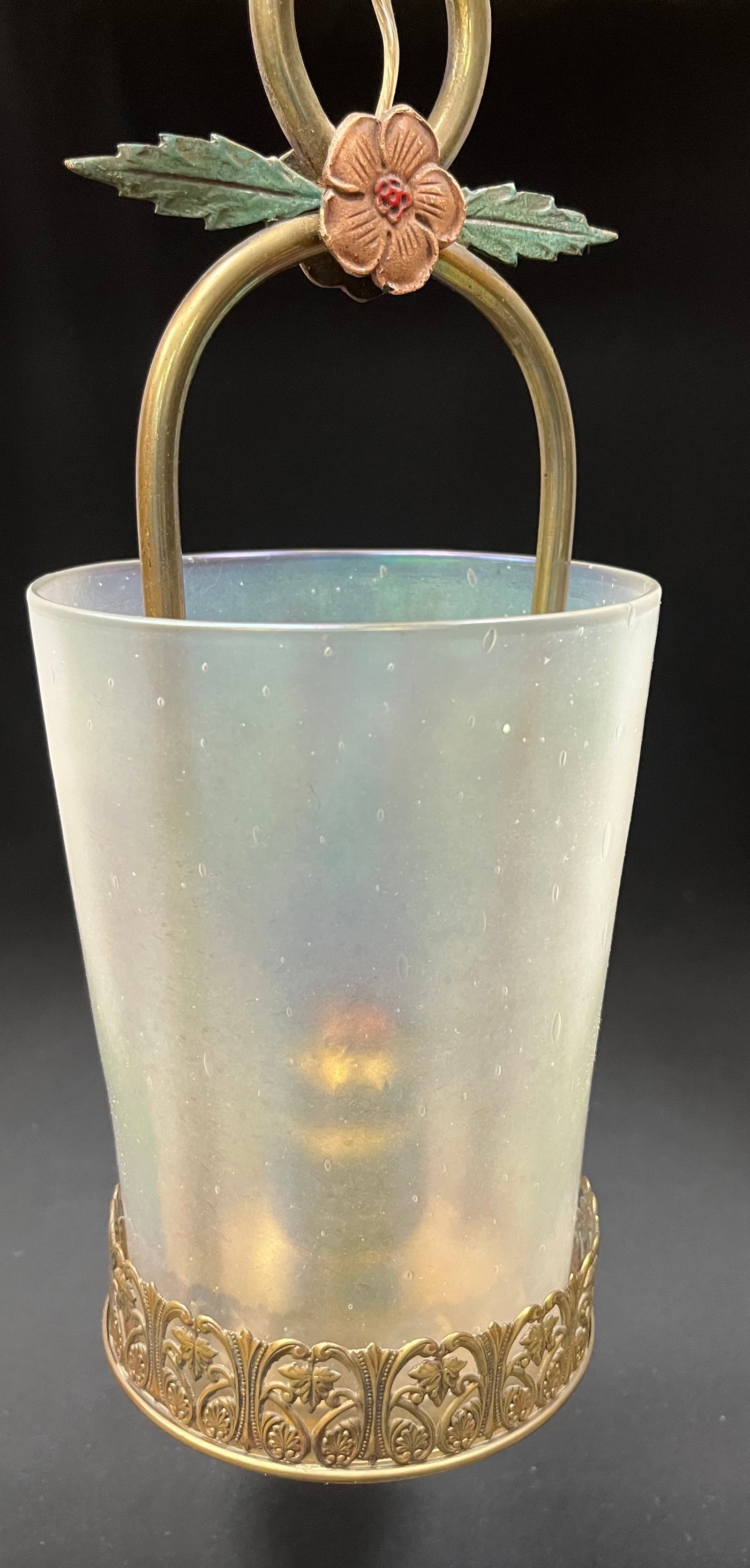 Steuben hanging ceiling fixture: Steuben hanging ceiling fixture in Verre-de-Soie glass, glass 7" ht. overall not counting chain 13" ht. CONDITION: no chips, cracks, repairs or material defects found. Jaremos attempts to call any mat