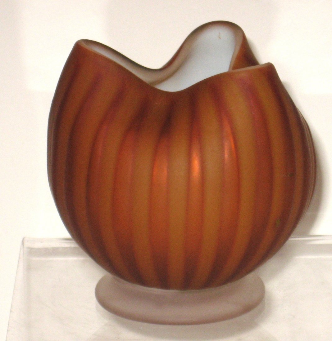 Stevens and Williams rose bowl,: caramel mother of pearl glass with crimson stripes, 3" ht.