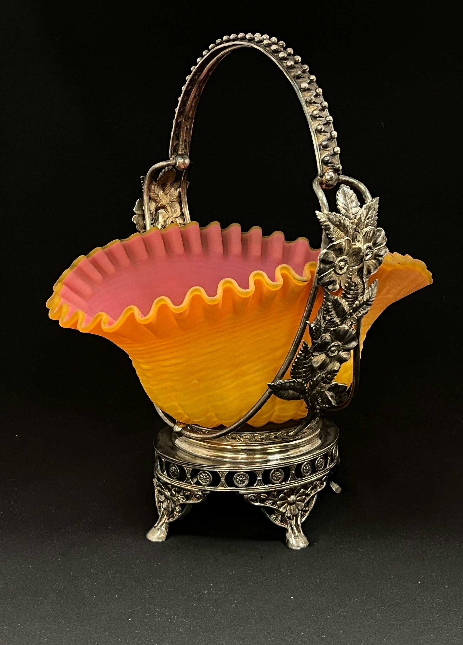 Victorian satin glass Brides basket (1 of 5)