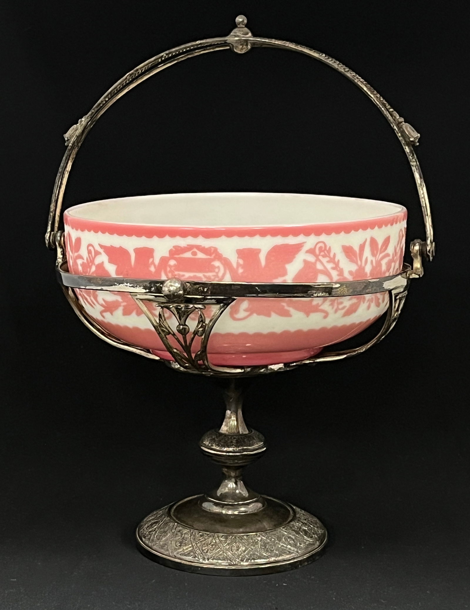 Mt. Washington cameo brides basket (1 of 7)