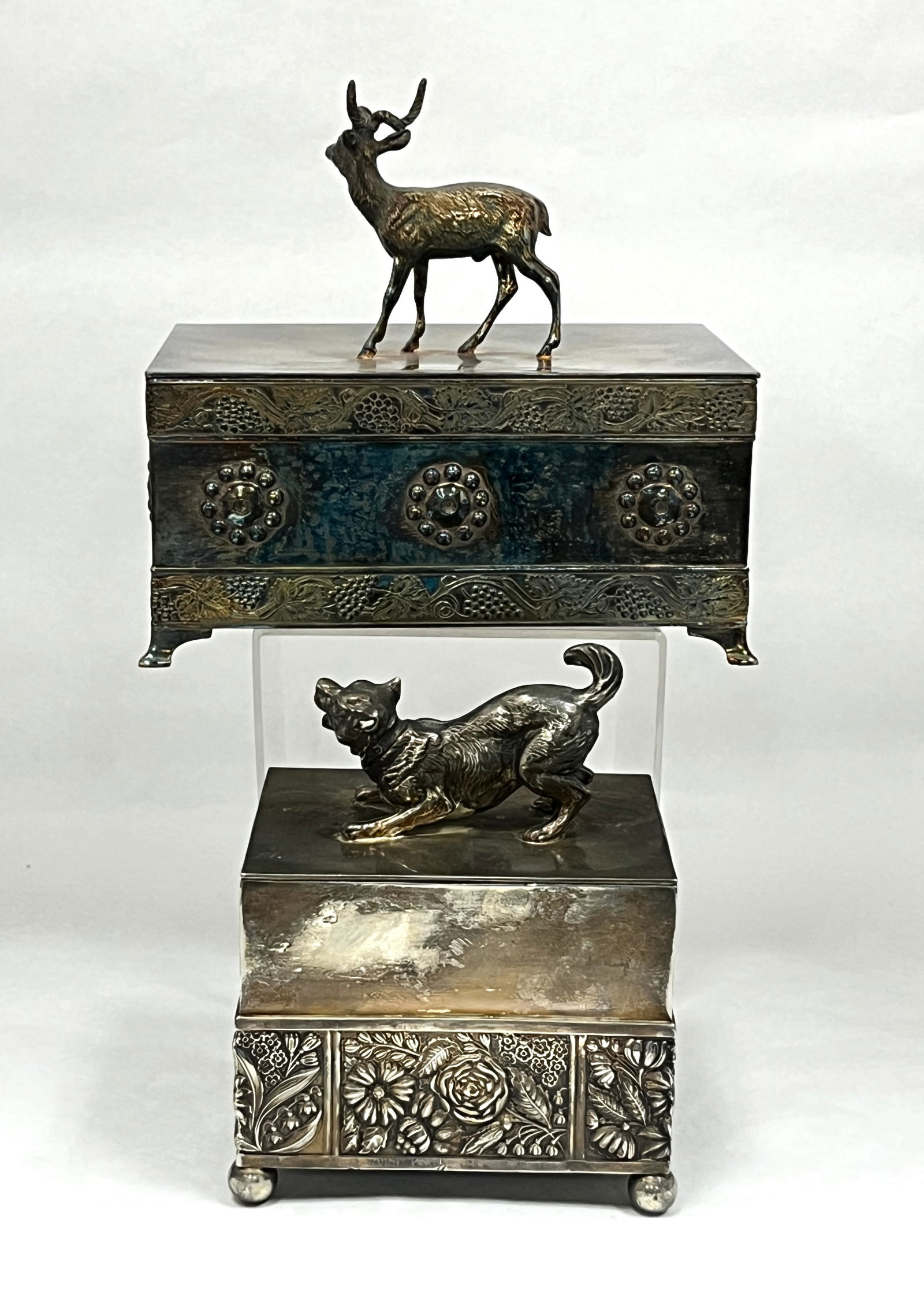 2 Pairpoint silverplate boxes (1 of 7)