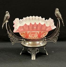 Mt. Washington cameo Brides basket