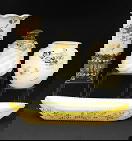 4 Mt. Washington glass items