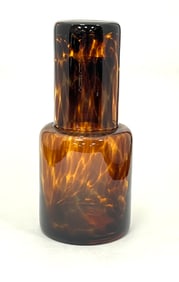 Dark amber with shell Tumble Up
