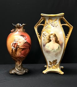 2 pottery vases