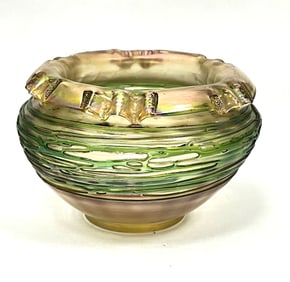 Bohemian Verre de Soie art glass bowl