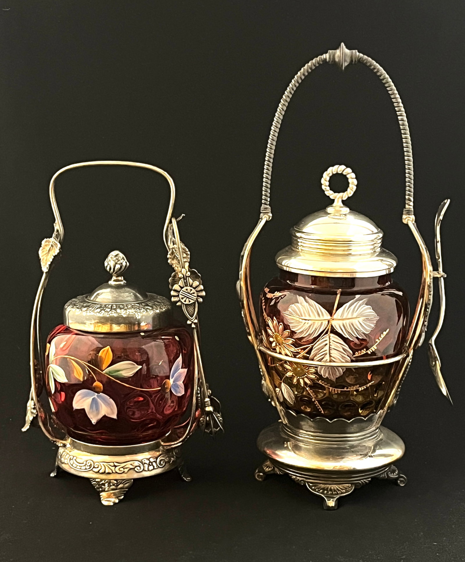 Two red Coin Spot pickle castor (1 of 7)