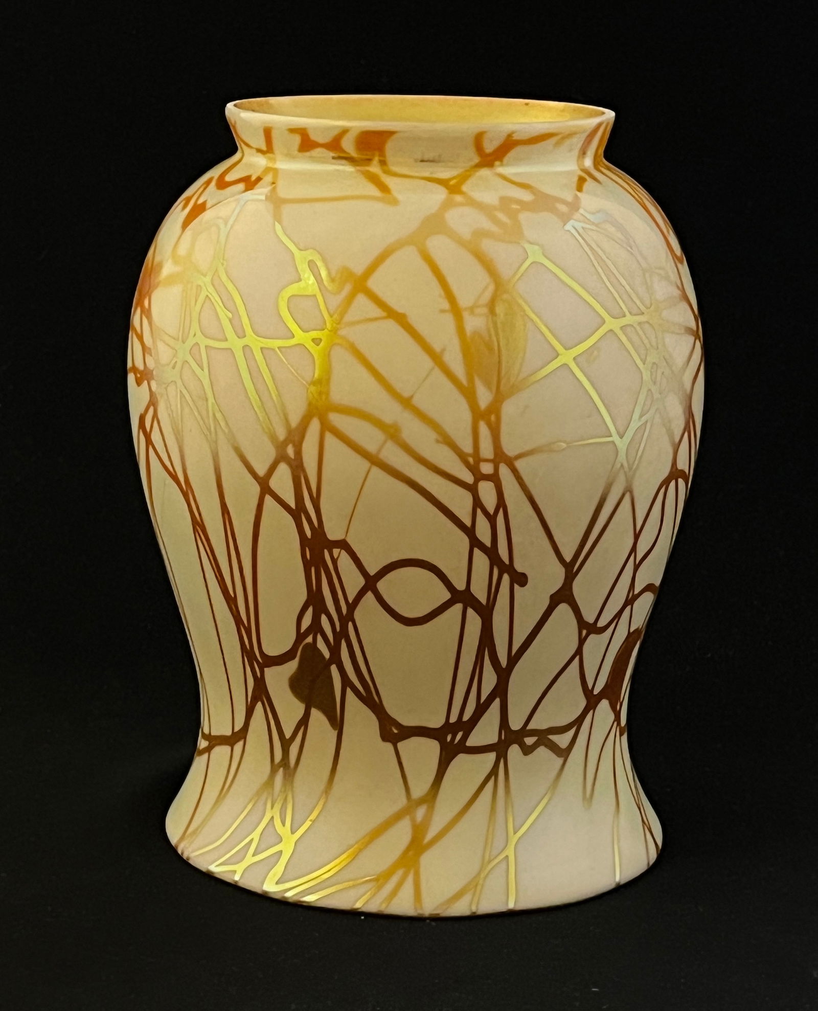 Large Steuben Gold Aurene glass shade (1 of 4)