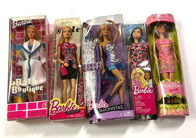5 Barbie Dolls