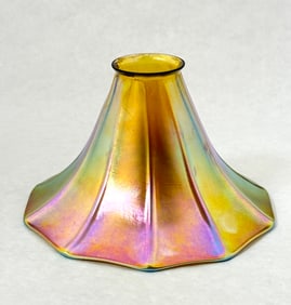 Quezal Iridescent Gold Shade