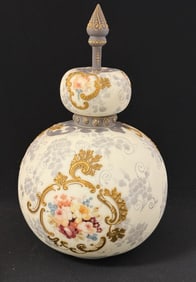 Crown Milano Covered Urn