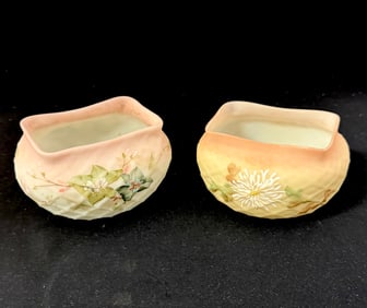 2 Crown Milano Vases