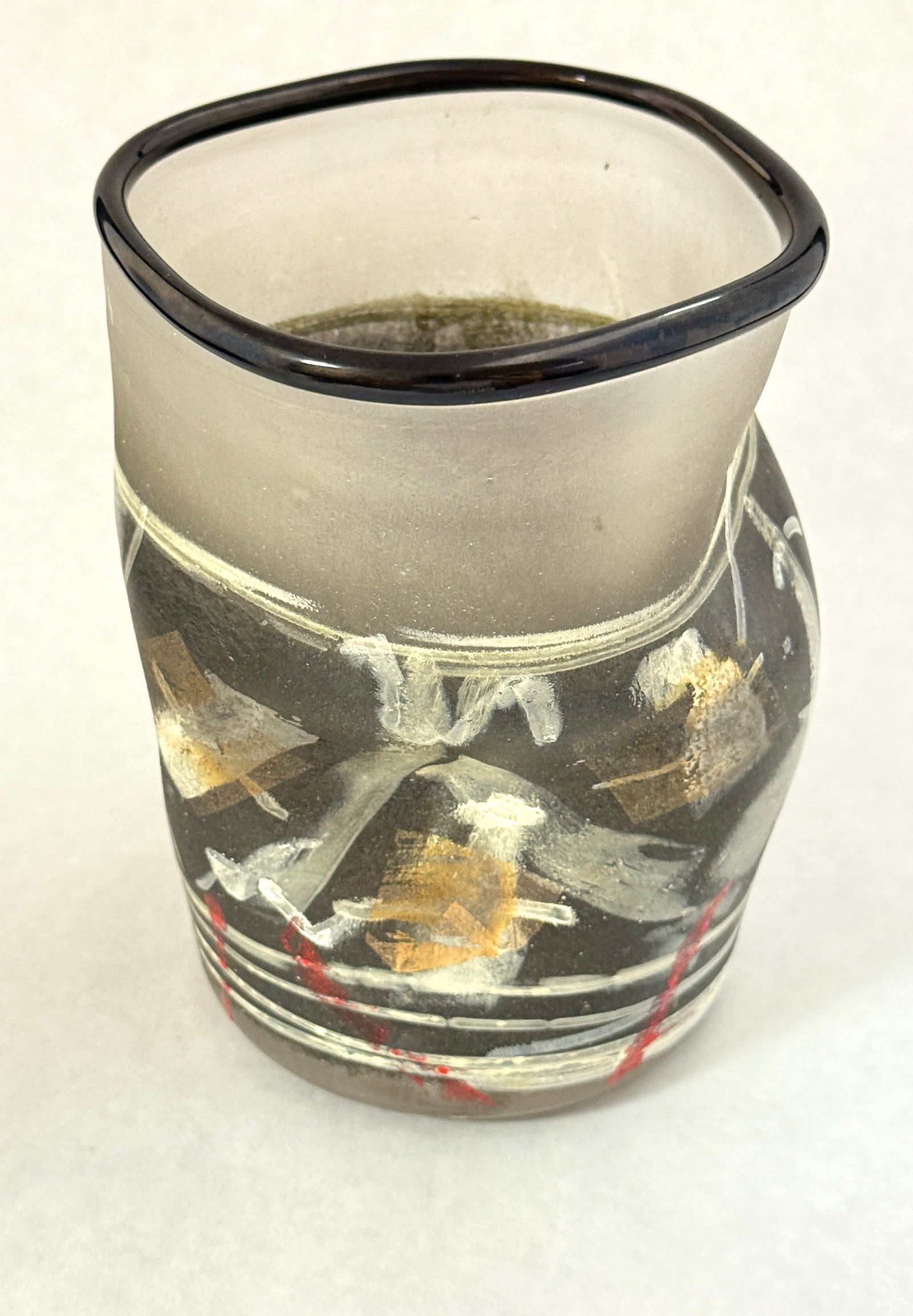 Richard Meitner Freeform Vase: Richard Meitner frosted freeform vase with platinum and silver shards and pinched sides, signed and dated; 6 1/2" ht. CONDITION: no chips, cracks, repairs, or material defects found, Jaremos attempts