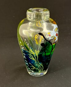 Richard Jolley Paperweight Vase