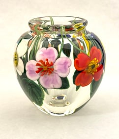 Steve Lundberg Paperweight Vase