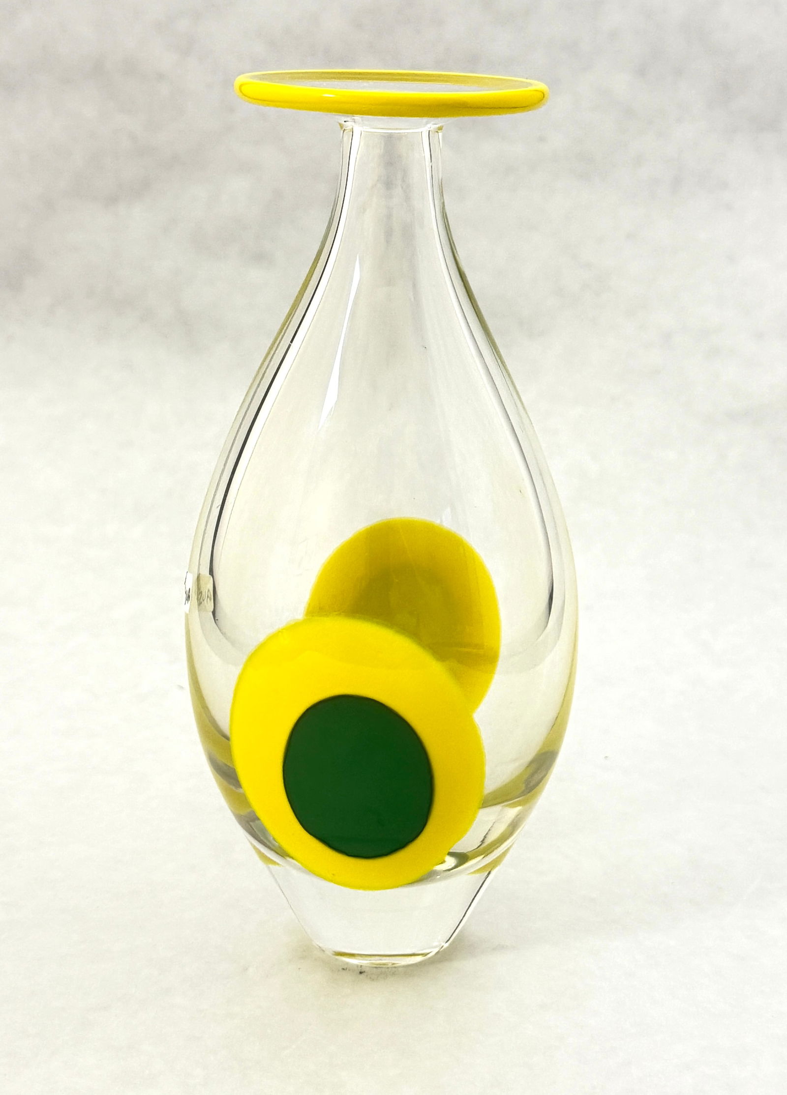 Tony Cray Art Glass Vase: Tony Cray yellow and green art glass vase, signed Cray '99; 7 1/4" ht. CONDITION: no chips, cracks, repairs, or material defects found, Jaremos attempts to call any material flaw that affects the pric