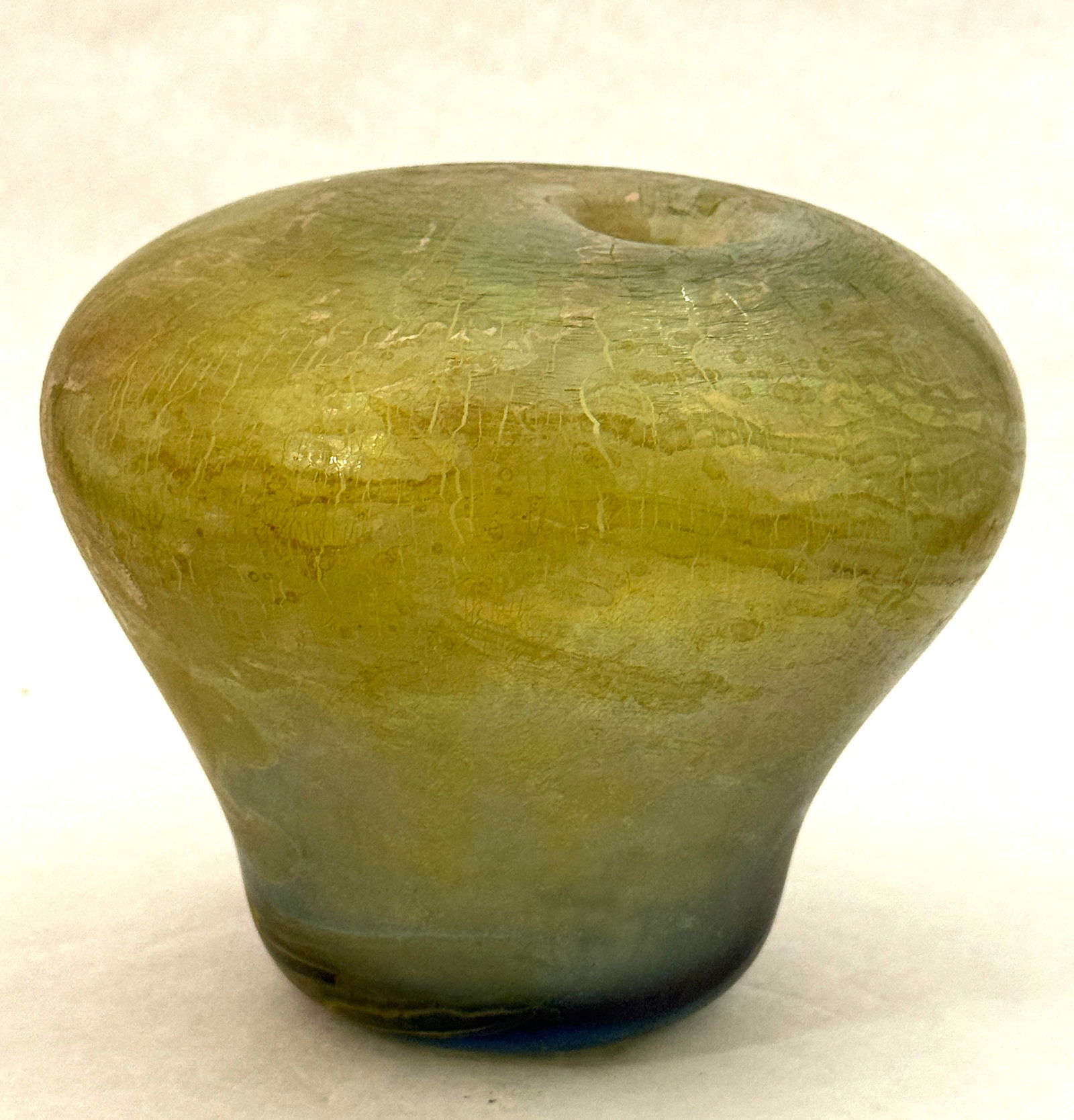 Thiewes Freeform Art Glass Vase: George Thiewes freeform green vase, signed Thieves 1970; 5" ht. CONDITION: no chips, cracks, repairs, or material defects found, Jaremos attempts to call any material flaw that affects the price, but