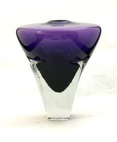 Jonathon Winfiskey purple vase