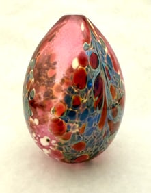 Egg shape paperweight