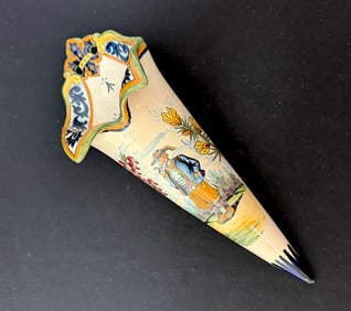 HenRiot Quimper Wall Pocket