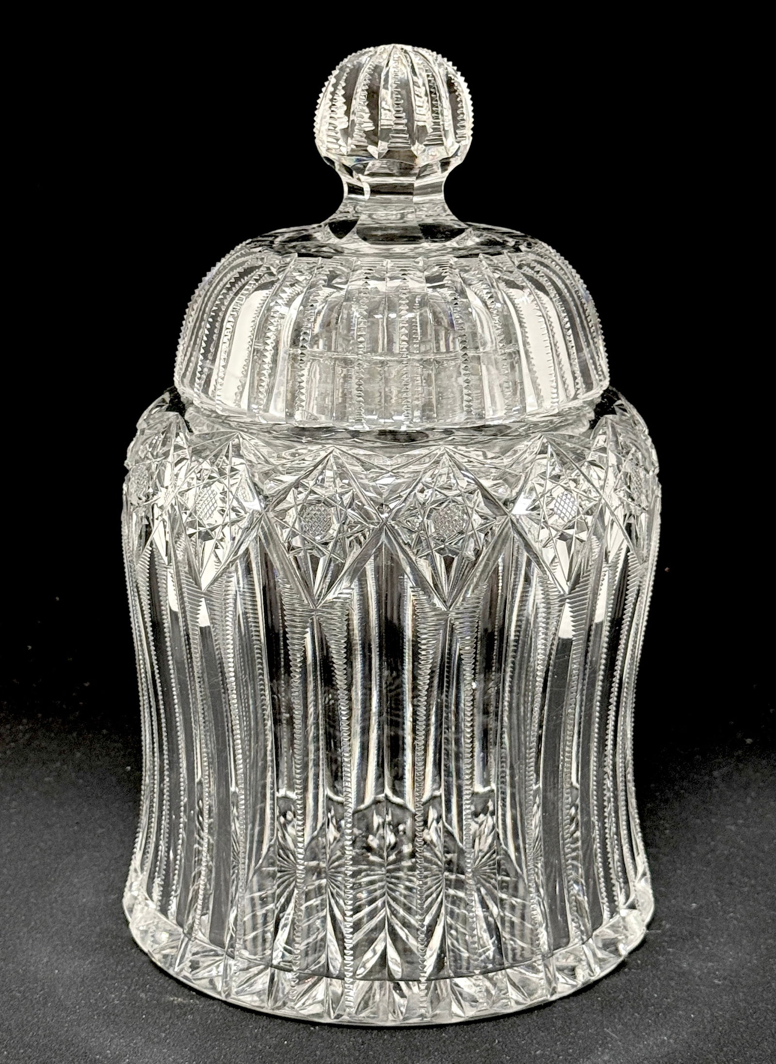 American Brilliant Cut Humidor (1 of 3)