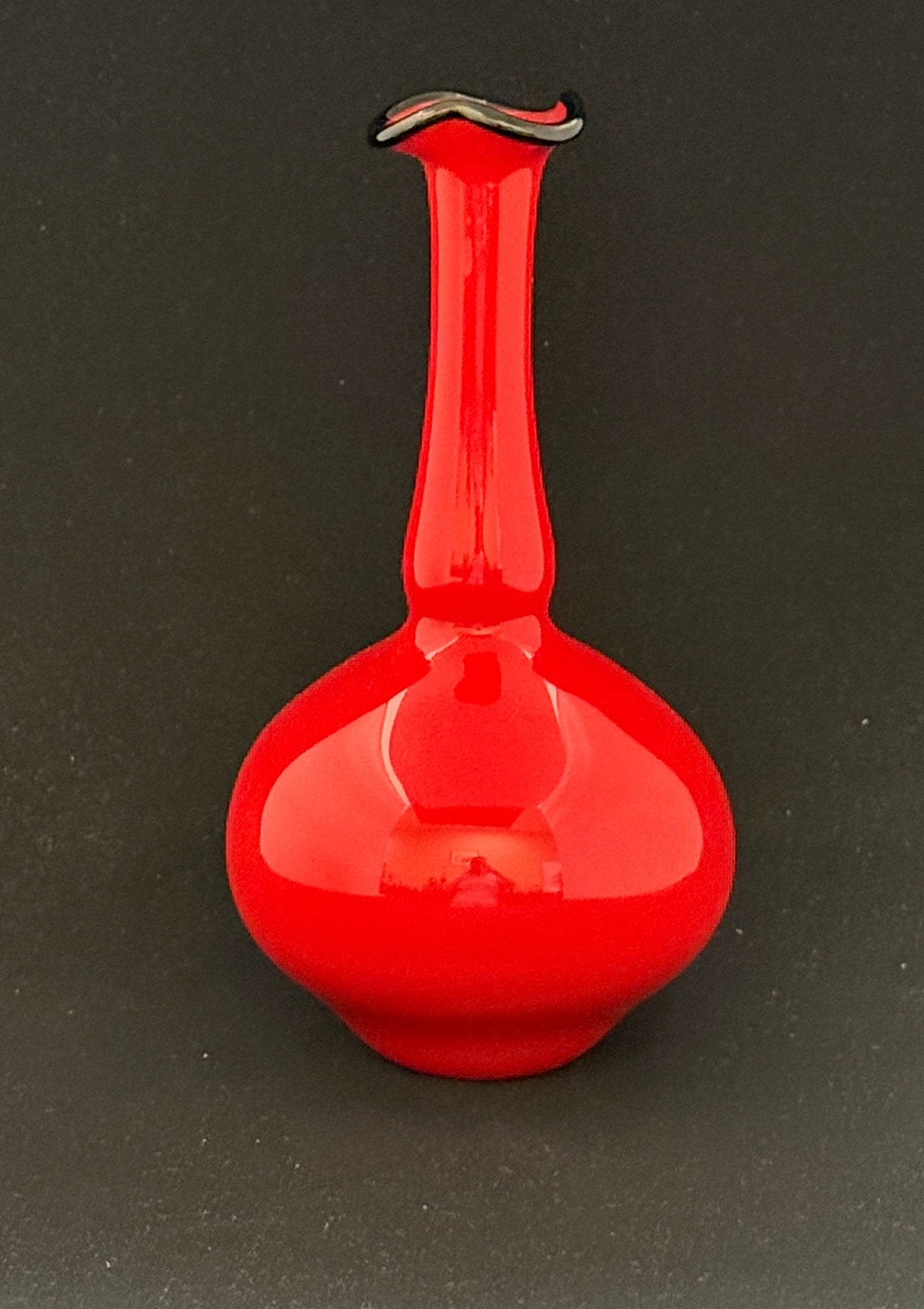 Charles Lotton Stick Vase (1 of 4)
