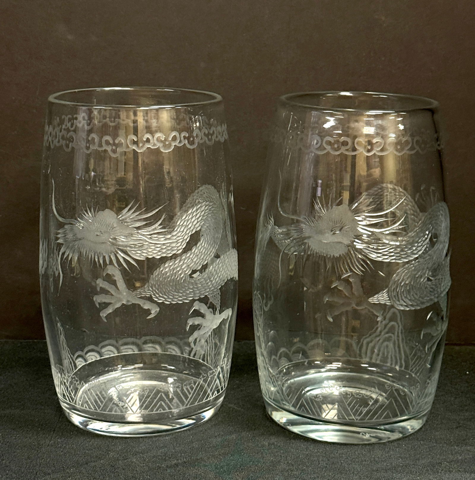 2 Charles Hannah Vases (1 of 6)