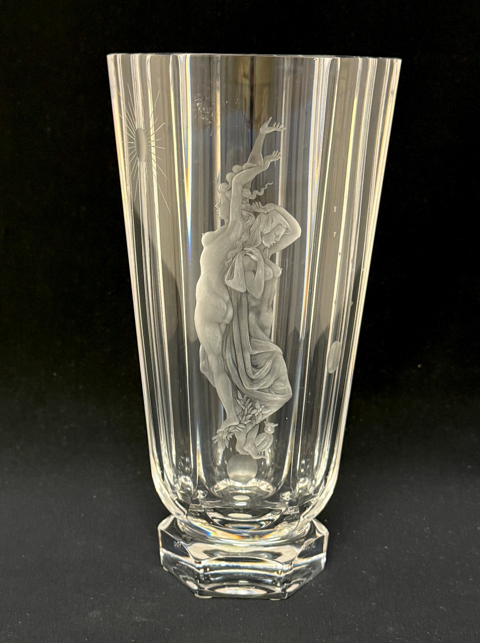 Orrefores Etched Vase: Orrefores vase etched with nudes, signed Orrefores and numbered; ht 9 1/8". PROVENANCE: from the collection of Mark Chamovitz. CONDITION: no chips, cracks, repairs or material defects found, Jaremos a