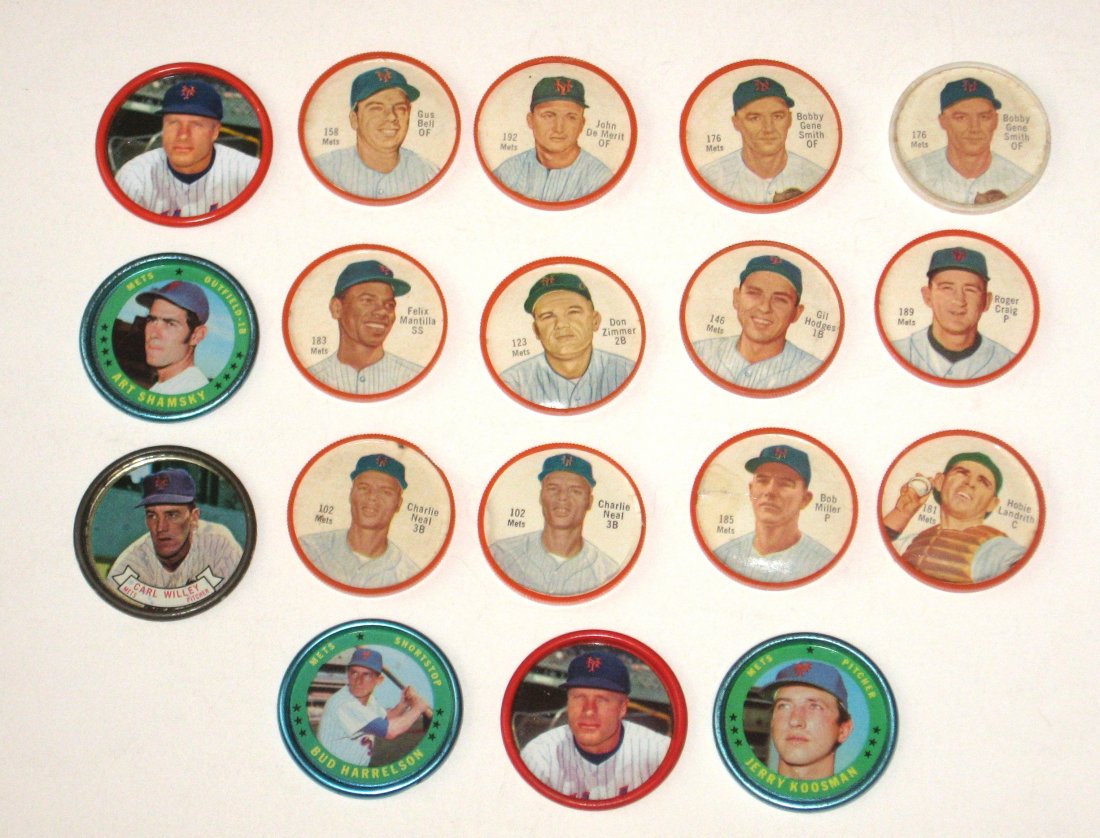 18 New York Mets baseball coins,: A full set of 1962 Salada including pitchers Roger Craig, Bob Miller, Hobie Landrith catching, Gil Hodges 1st, Don Zimmer 2nd, Felix Mantilla ss, Charlie Neal 3rd, and Outfielders John De Merit, Gus B