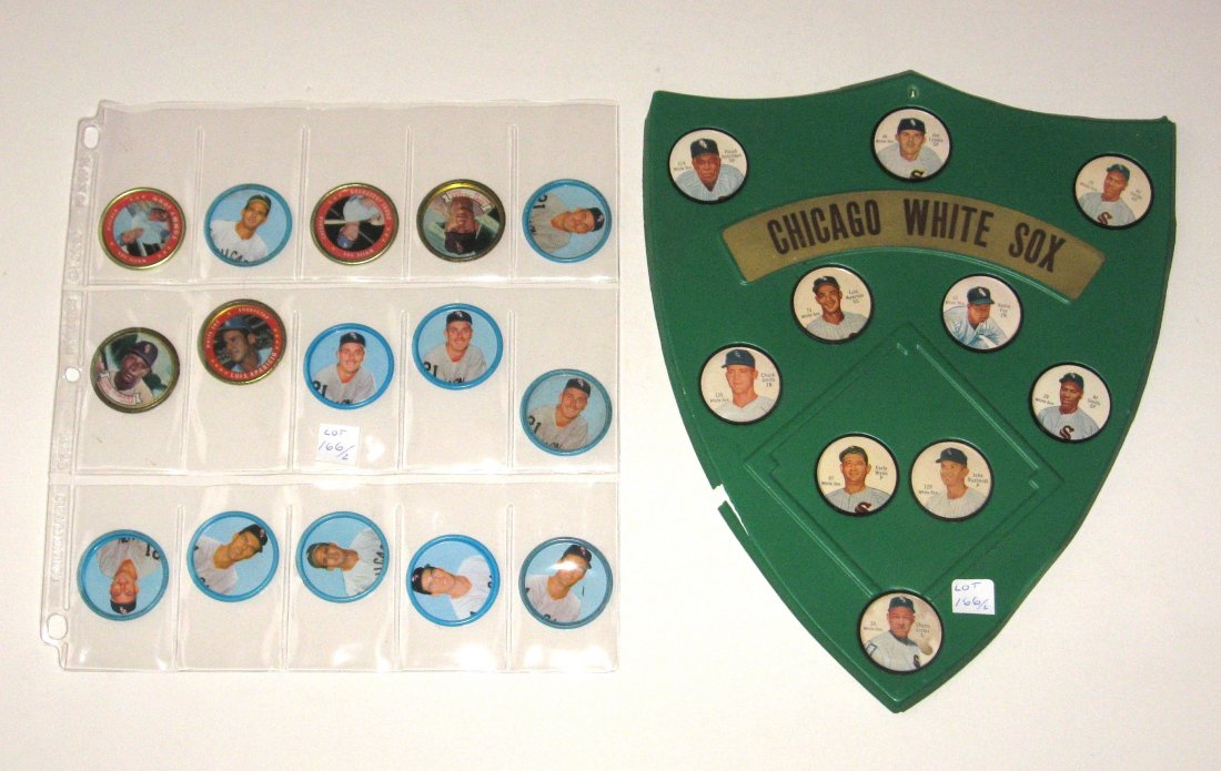 25 Chicago White Sox baseball coins,: including 1962 Salada coins with original shield, including pitchers Early Wynn, John Buzhardt, catcher Sherm Lollar, Neiile Fox 2nd, Louis Aparicio ss, Chuck Smith 3rd, and outfield Al Smith, Floyd R