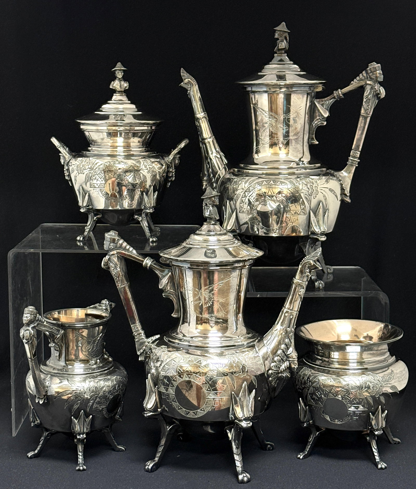 Taunton Tea Set (1 of 3)
