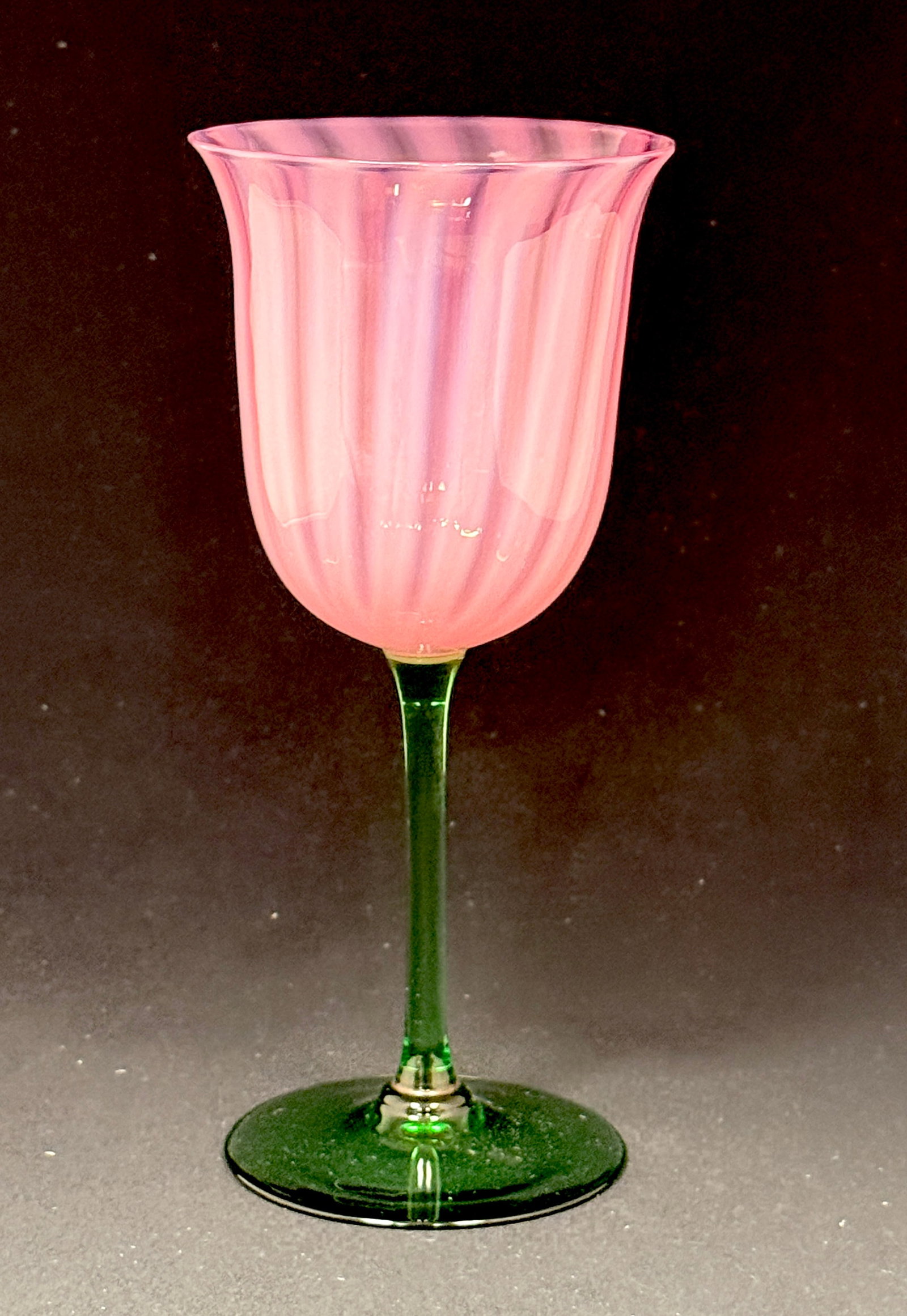 Steuben Oriental Poppy Goblet: Steuben Oriental poppy goblet; ht. 8 1/4". CONDITION: no chips, cracks, repairs, or material defects found, Jaremos attempts to call any material flaw that affects the price, but minor scratches and