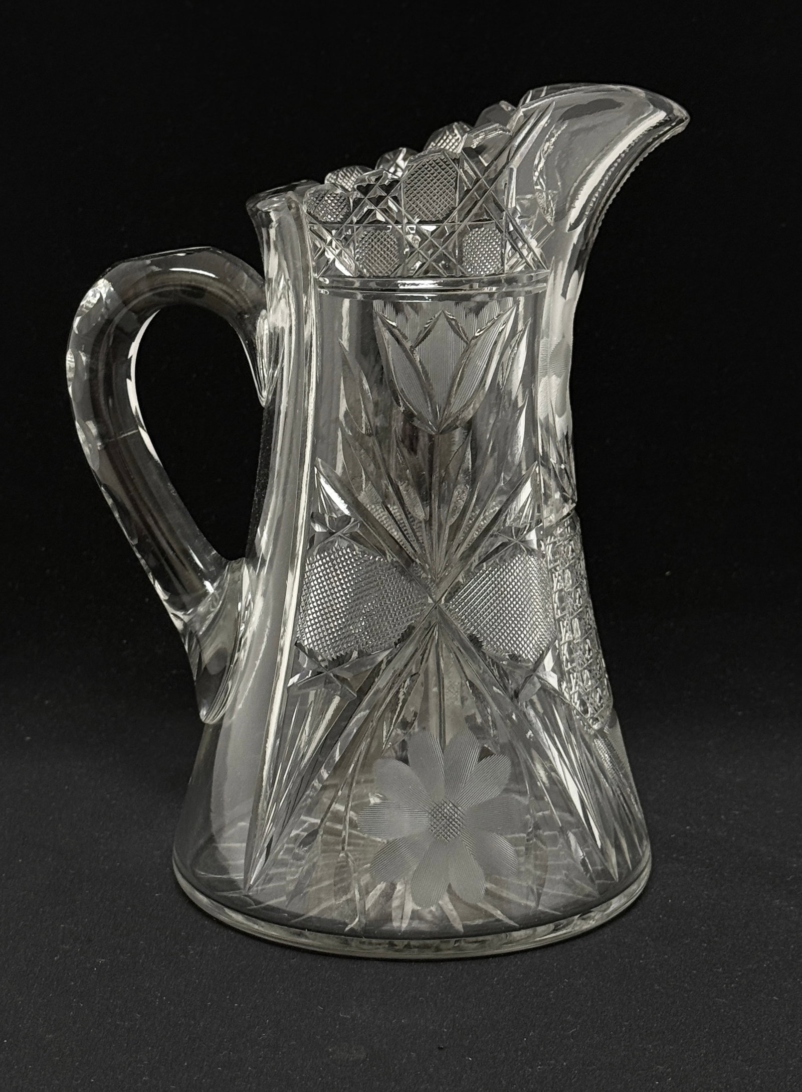 ABCG Water Pitcher: ABCG water pitcher, ht. 10 3/4". CONDITION: no chips, cracks, repairs or material defects found. Jaremos attempts to call any material flaw that affects the price but minor scratches, flakes and