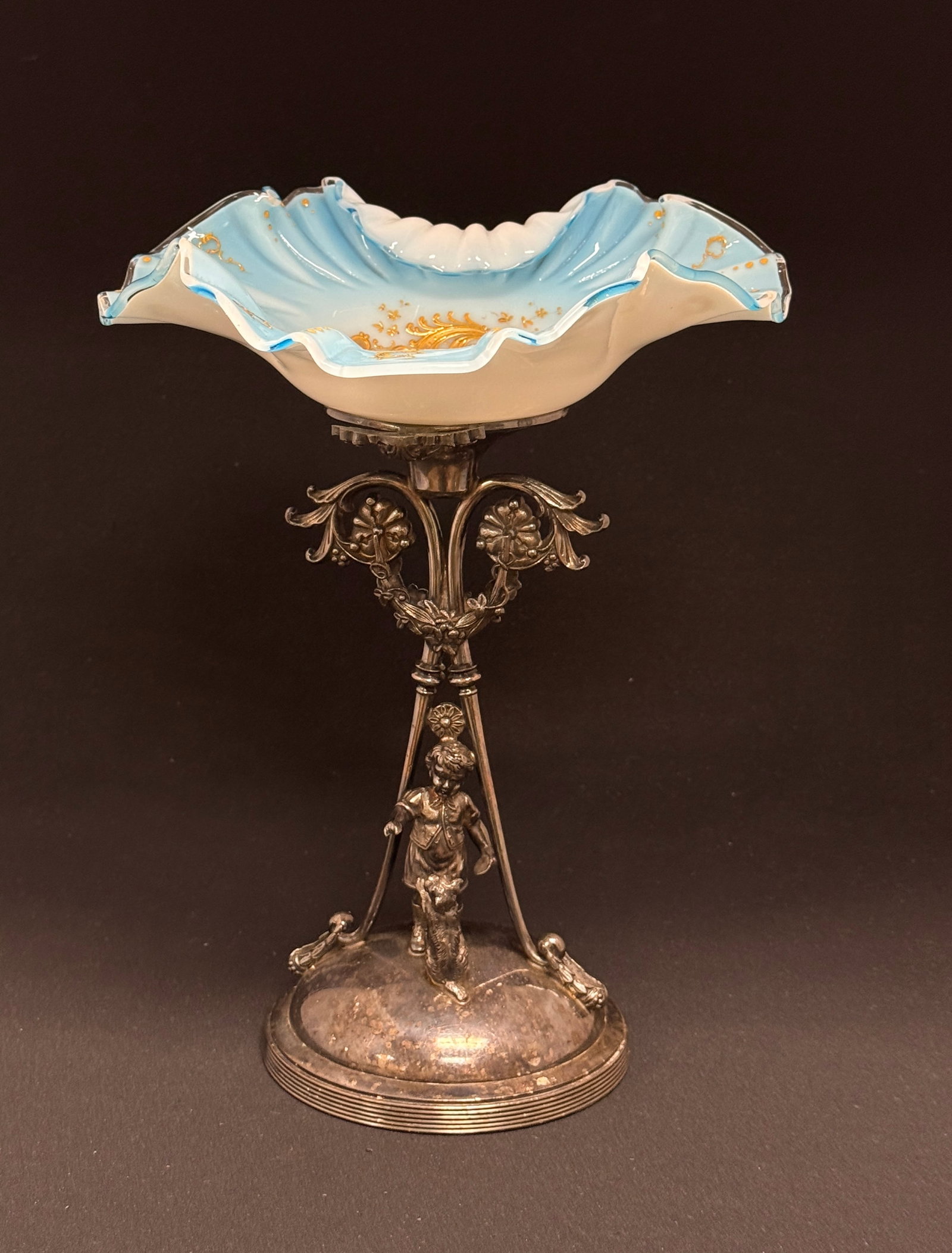 Satin Glass Bride's Bowl on Stand (1 of 2)