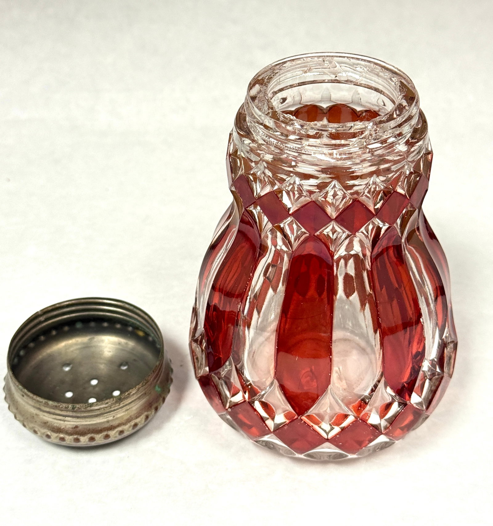 2 Rare Ruby Stained Beatty Items - 3