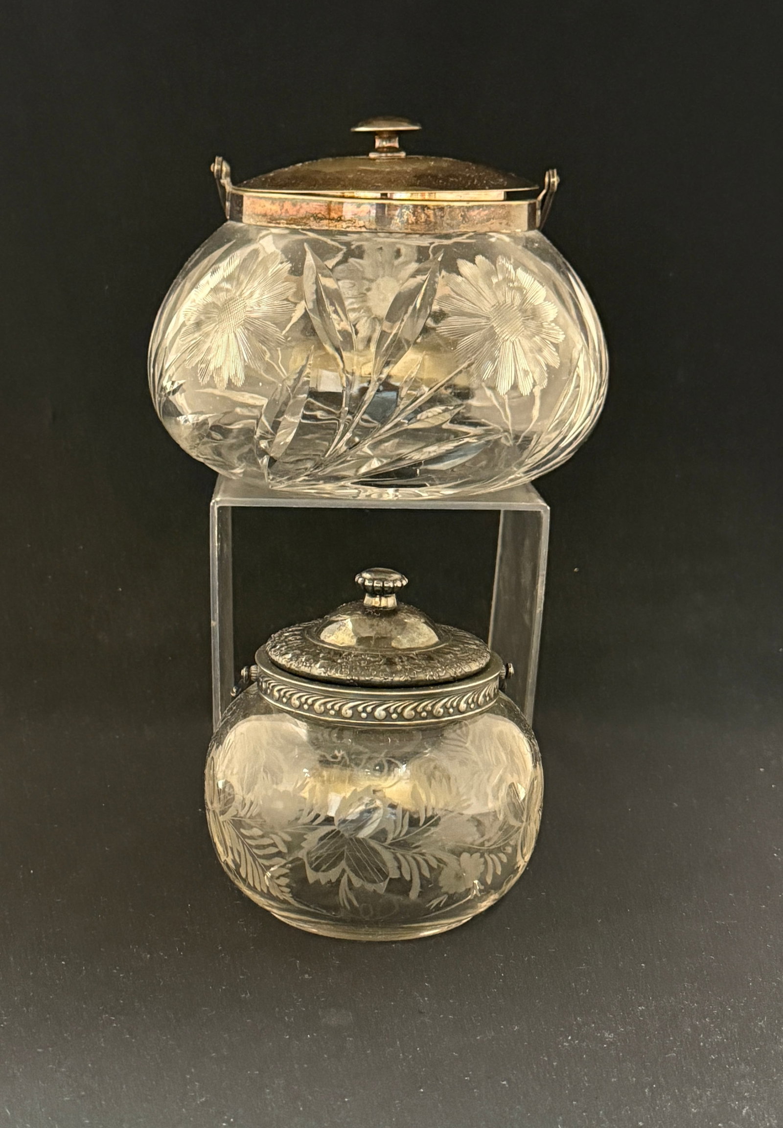 2 Pairpoint Cut glass jars (1 of 3)