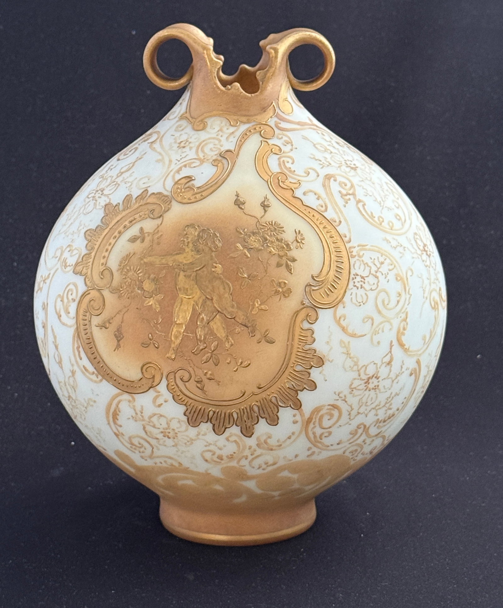 Mt. Washington Vase - 3