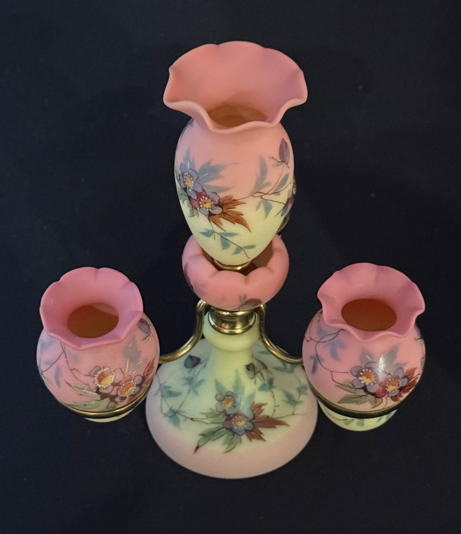 Webb Burmese Epergne - 3